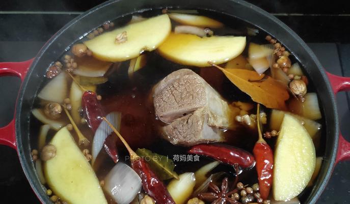 芳香四溢，精致不凡——赞美菜品的唯美句子（从视觉到味觉）